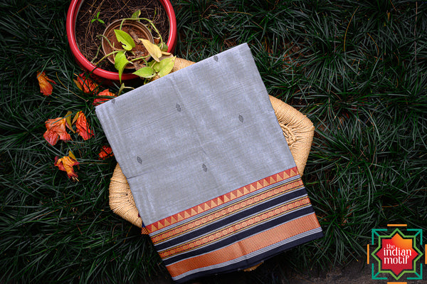 Kanchi Cotton Cement Grey Rudraksham Motif Saree