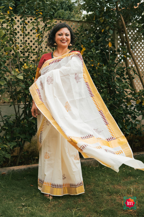White Onam Kasavu Temple Motif Jugalbandhi Saree Taamara
