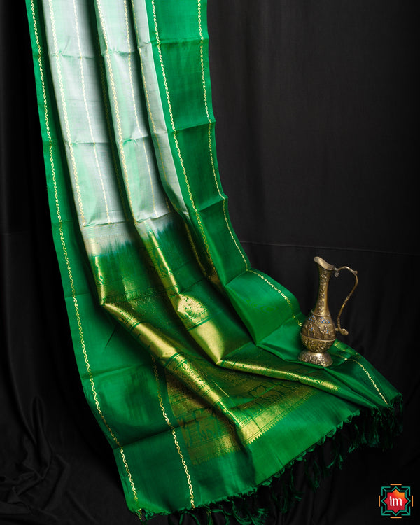 Blue-green Veldhari Kanjivaram Saree Valli