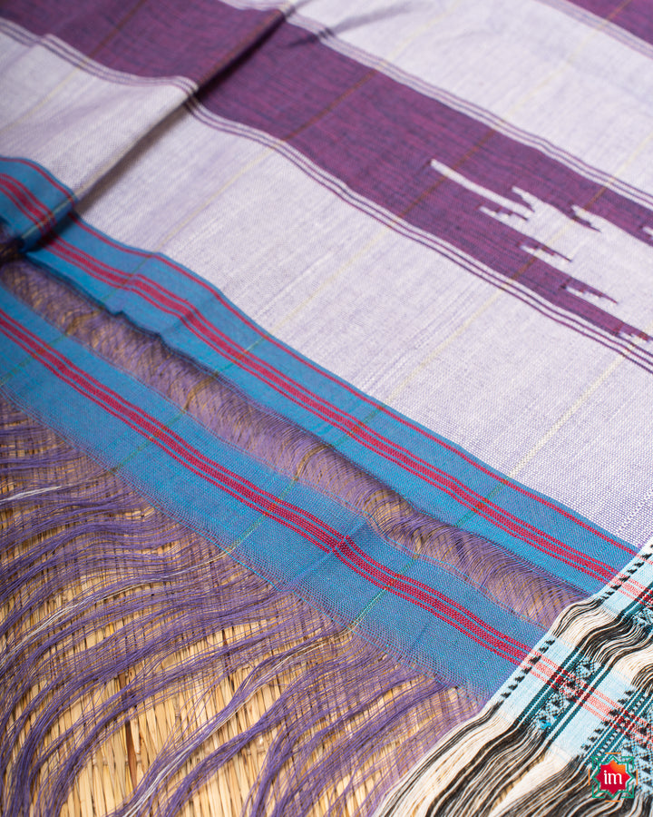 Beautiful orchid purple handloom cotton saree, where in the detailed saree print is displayed.