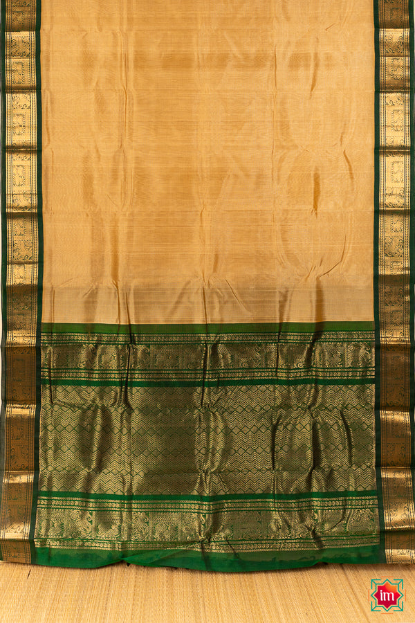 Offwhite With Green Kanchi Silk Cotton Saree Maragadham