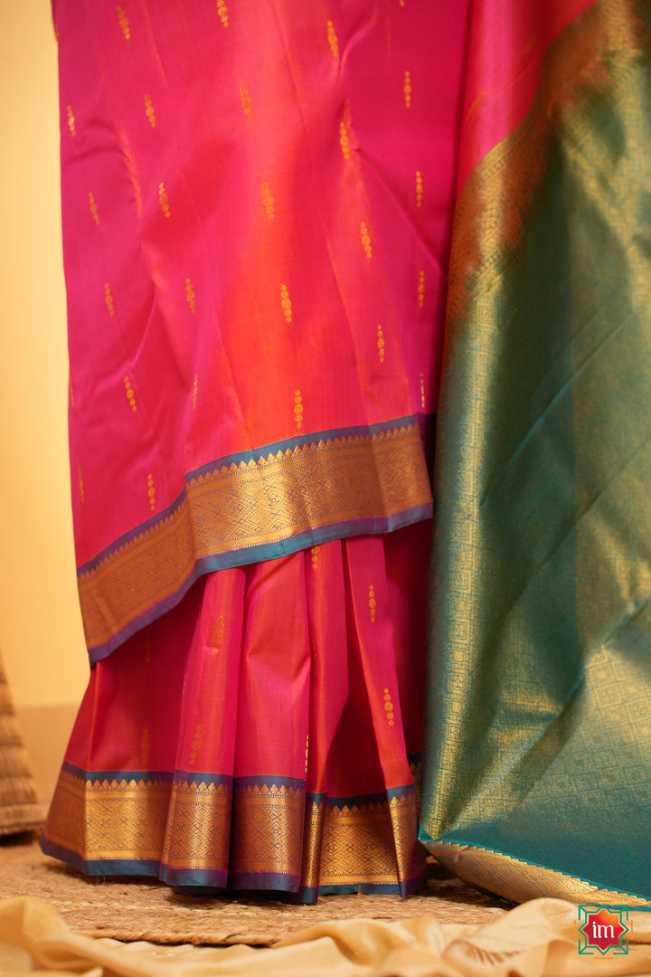 Pink-With-Blue-Kanjivaram-Handloom-Saree-Ananya-2-The-Indian-Motif