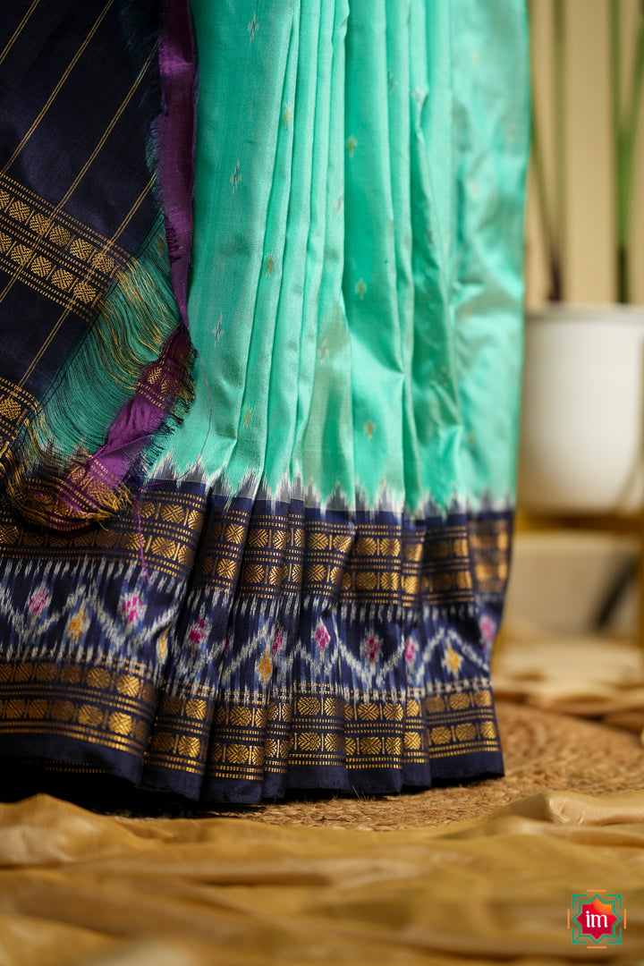 Aqua-with-Blue-Pochampally-Ikkat-Silk-Saree-Devasena-3-The-Indian-Motif