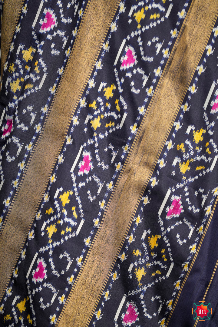Aqua-with-Blue-Pochampally-Ikkat-Silk-Saree-Devasena-6-The-Indian-Motif