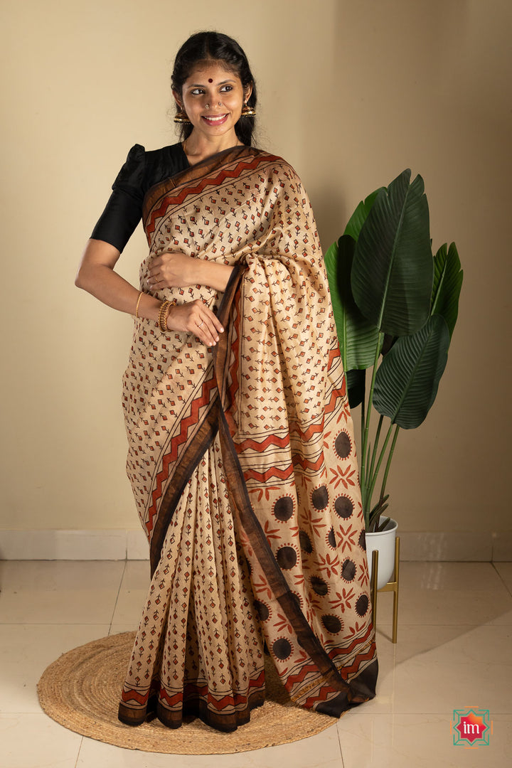 Beige-Patterned-Bagru-Handblock-Chanderi-Silk-Cotton-Saree-1-The-Indian-Motif