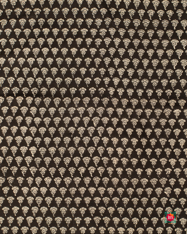 Black-Floral-Bagru-Handblock-Printed-Fabric-2-The-Indian-Motif