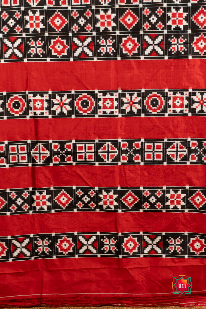 Black Red Telia Rumal Inspired Pochampally Double Ikkat Silk Saree Charminar-4-The Indian Motif