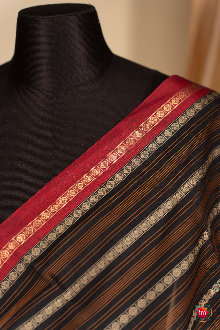 Black-with-Red-Veldhari-Kanchi-Cotton-Saree-With-Zari-Valli-1-The-Indian-Motif