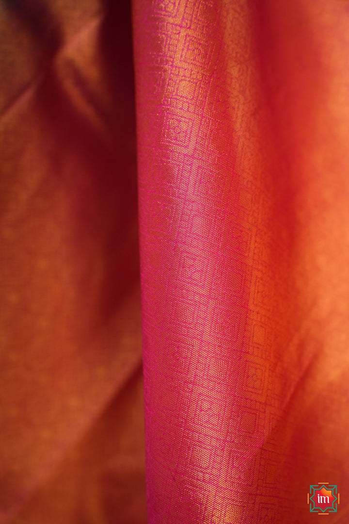 Blue-doubleshade-With-Pink-Kanjivaram-Handloom-Saree-Ananya-7-The-Indian-Motif