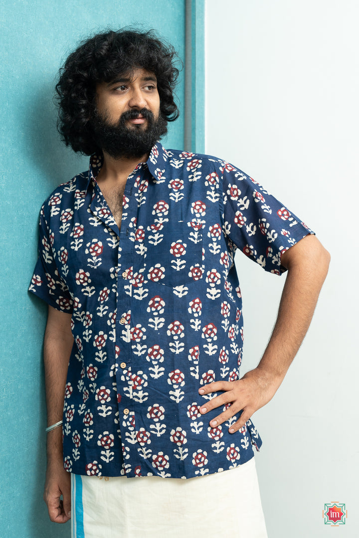Blue-Floral-Bagru-Handblock-Printed-Cotton-Mens-Shirt-Tamburan-4-The-Indian-Motif