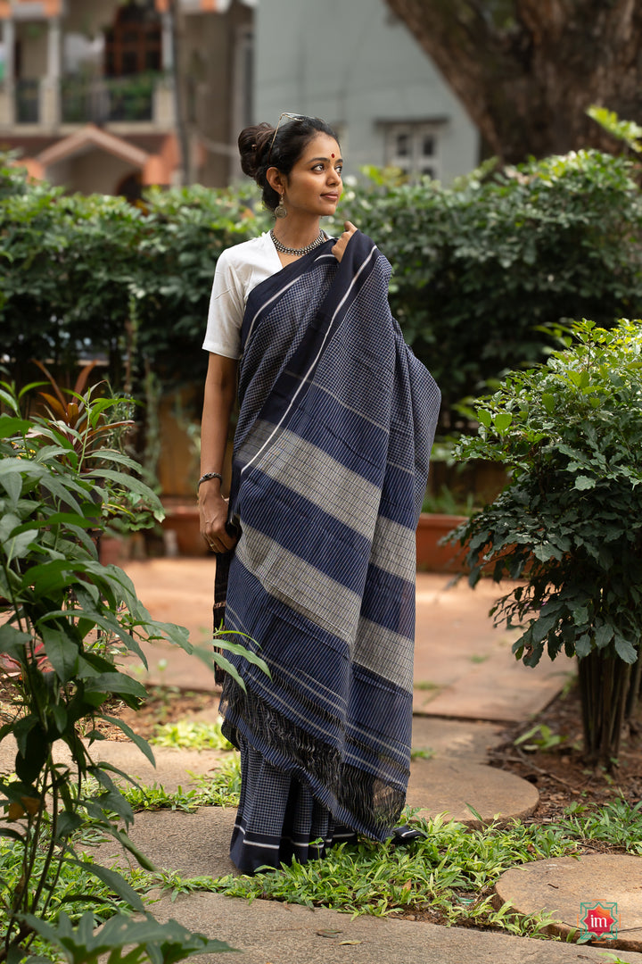 Blue-Patteda-Anchu-Ganga-Jamuna-Saree-MungaruMale-2-The-Indian-Motif
