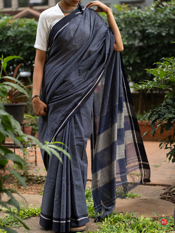 Blue-Patteda-Anchu-Ganga-Jamuna-Saree-MungaruMale-4-The-Indian-Motif