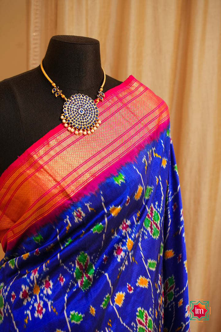 Blue-With-Red-Pochampally-Ikkat-Silk-Saree-Minsaram-1-The-Indian-Motif