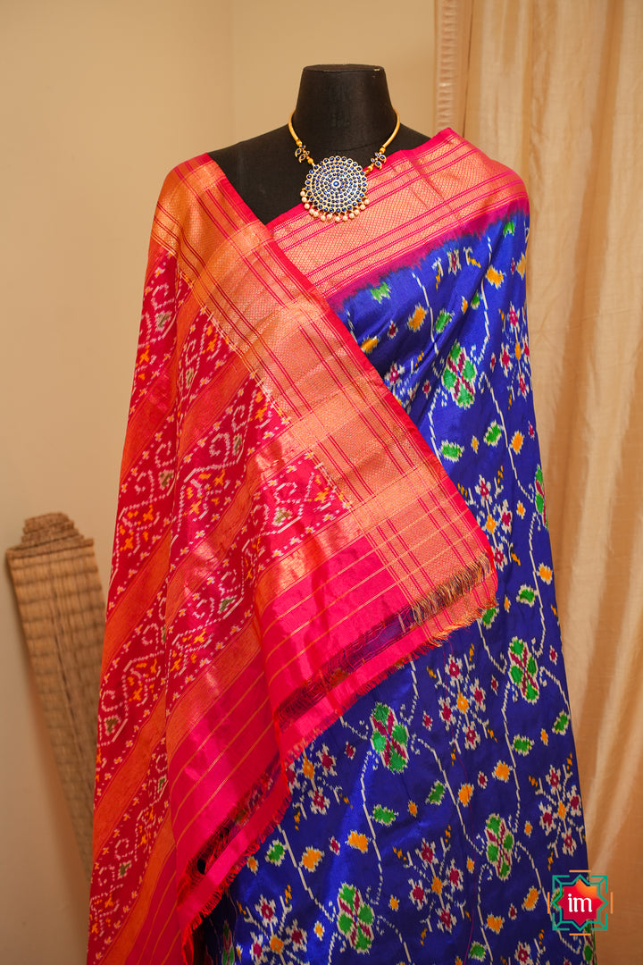 Blue-With-Red-Pochampally-Ikkat-Silk-Saree-Minsaram-5-The-Indian-Motif