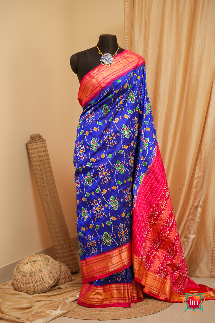 Blue-With-Red-Pochampally-Ikkat-Silk-Saree-Minsaram-The-Indian-Motif