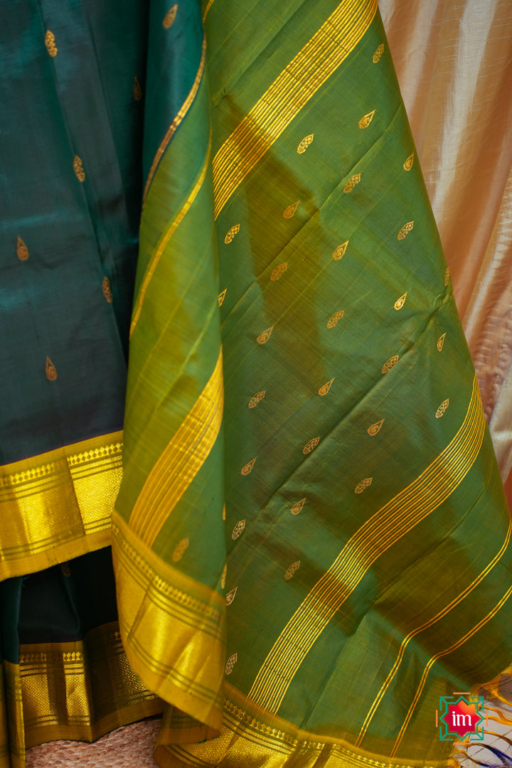 Bottle-Green-Kanjivaram-Silk-Saree-Meenakshi-6-The-Indian-Motif