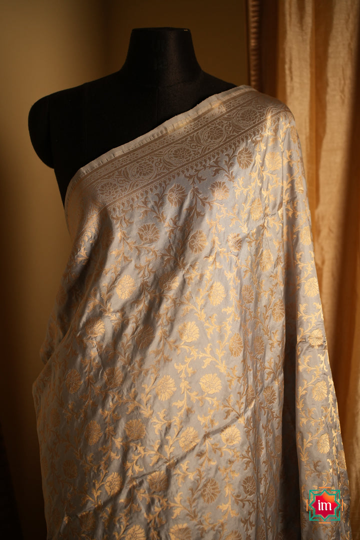Cloud-Grey-Banaras-Silk-Saree-Aasman-1-The-Indian-Motif