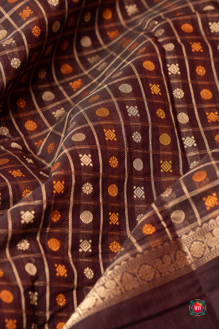 Cocoa-Brown-Shot-1000-Butta-Cotton-Saree-Mazhai-Bhoomi-2-The-Indian-Motif
