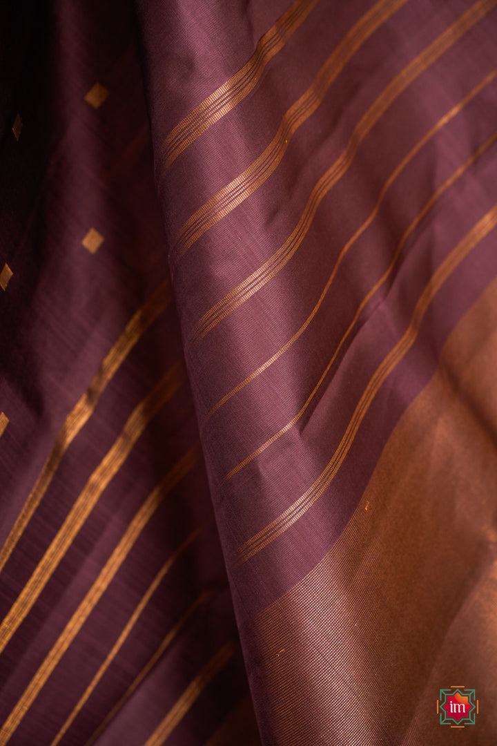 Deep-Cocoa-Vairoosi-Kanjivaram-Pure-Zari-Handloom-Saree-Pankaja-4-The-Indian-Motif