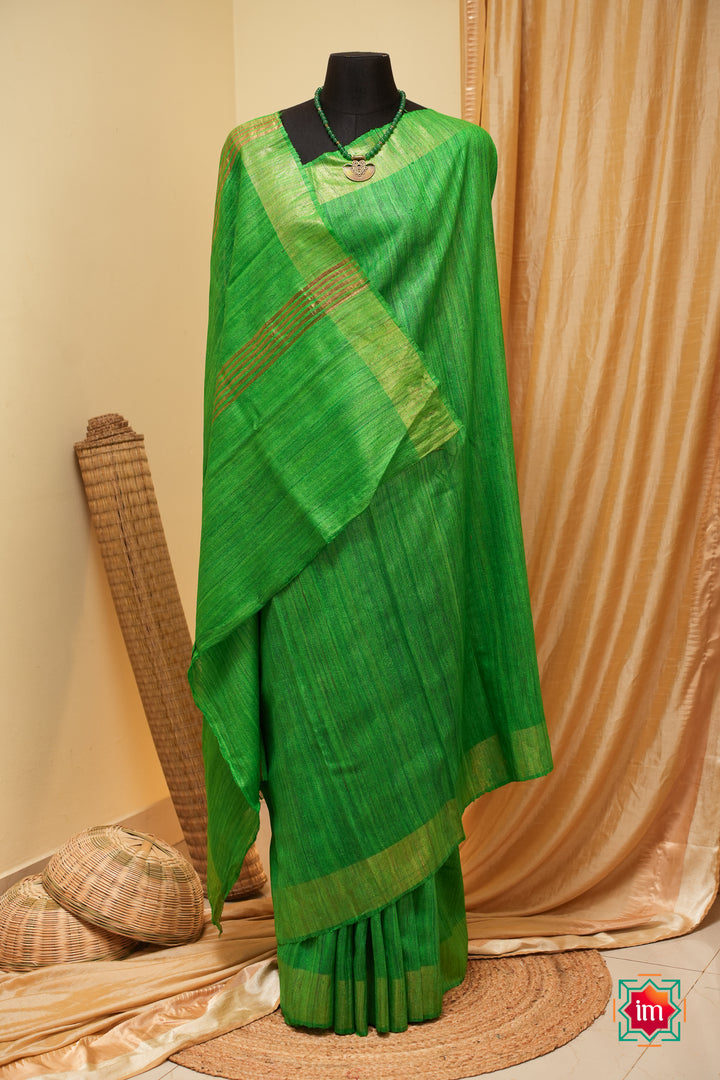 Green Bhagalpur Tussar Handwoven Silk Saree-2-The-Indian-Motif