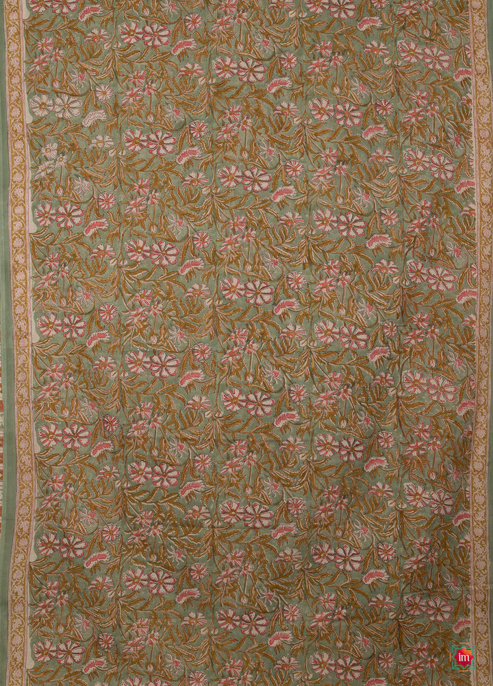 Green-Floral-Bagru-Handblock-Printed-Mul-Cotton-Saree-Meeta-2-The-Indian-Motif