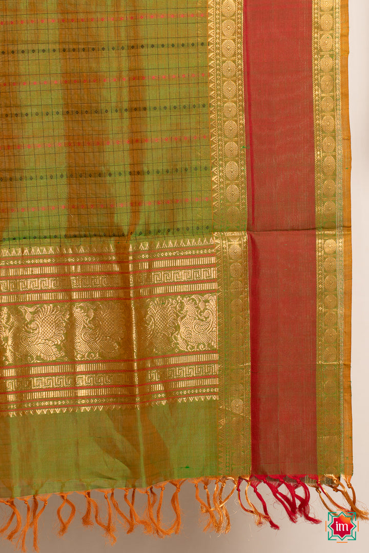 Green-Handloom-Kanchi-Silk-Cotton-Dupatta-Marugadham-8-The-Indian-motif