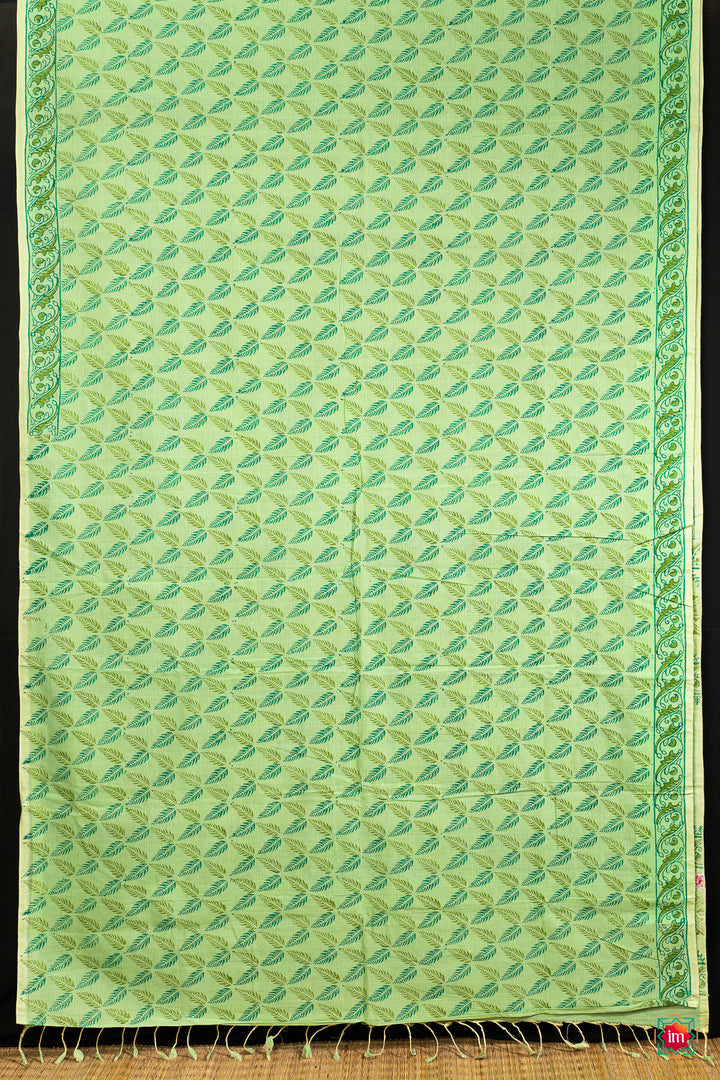 
Green Mangalgiri Cotton With Handblock prints Jugalbandhi Saree Summer Love-4-The Indian Motif
