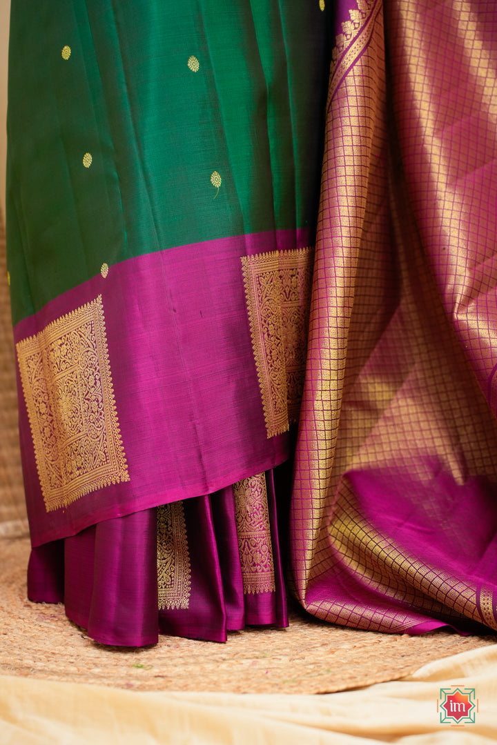 Green-with-Pink-Kanjivaram-Handloom-Saree-Marudham-4-The-Indian-Motif