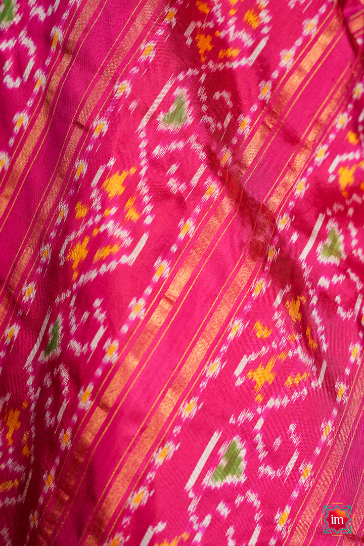 Green-With-Red-Pochampally-Ikkat-Silk-Saree-Sindoora-5-The-Indian-Motif
