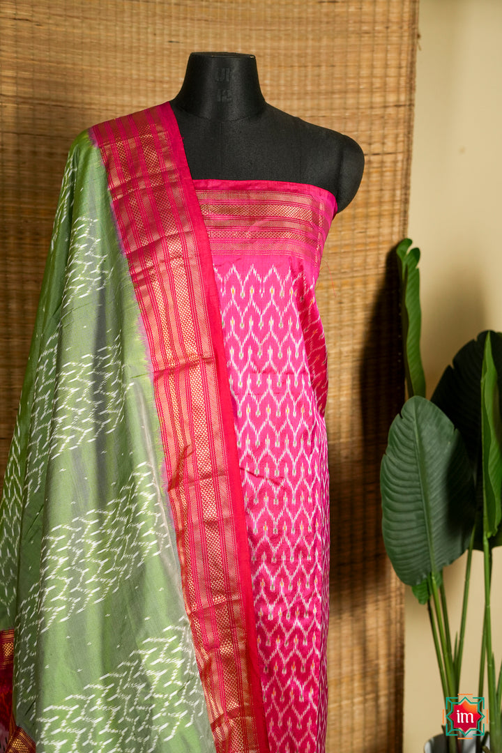 Green-With-Red-Pochampally-Ikkat-Silk-Saree-Sindoora-6-The-Indian-Motif