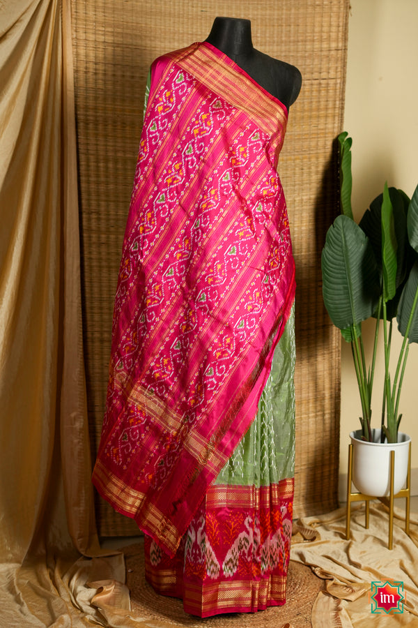 Green-With-Red-Pochampally-Ikkat-Silk-Saree-Sindoora-The-Indian-Motif