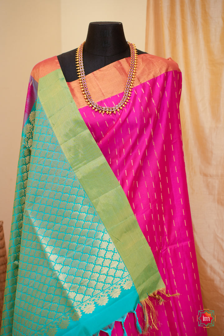 Hot-Pink-With-Blue-Kanjivaram-Soft-silk-Handloom-Saree-Malar-2-The-Indian-Motif