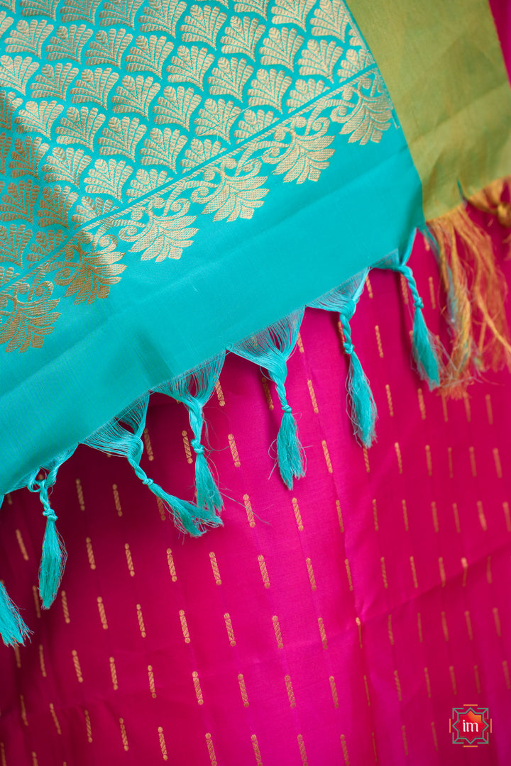 Hot-Pink-With-Blue-Kanjivaram-Soft-silk-Handloom-Saree-Malar-7-The-Indian-Motif