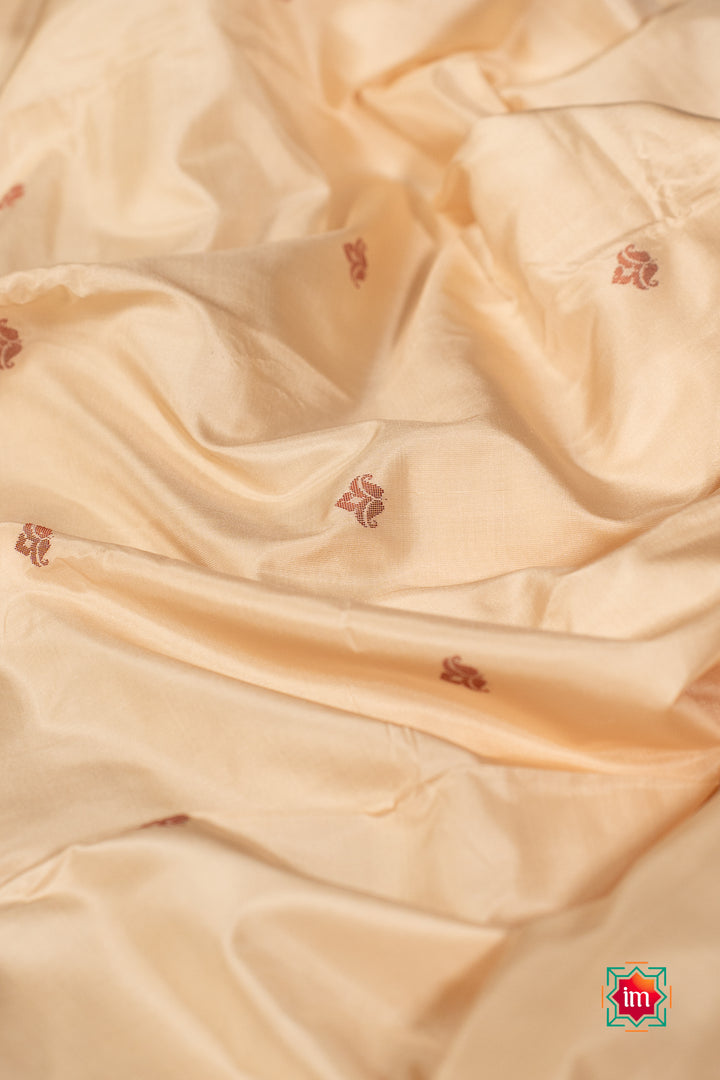 Ivory Onion Pink Pure Silk Kodiyala Saree Hamsadwani-5-The Indian Motif