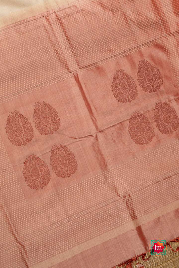 Ivory Onion Pink Pure Silk Kodiyala Saree Hamsadwani-6-The Indian Motif