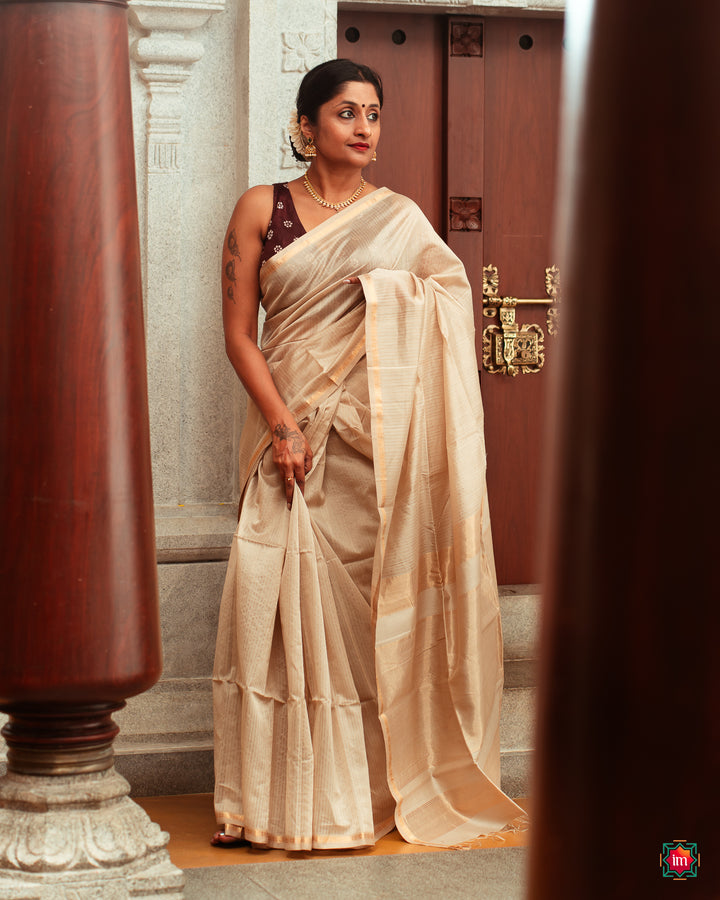 Ivory Vintage Handwoven Maheshwari Silk Cotton Saree Chandana-2-The Indian Motif