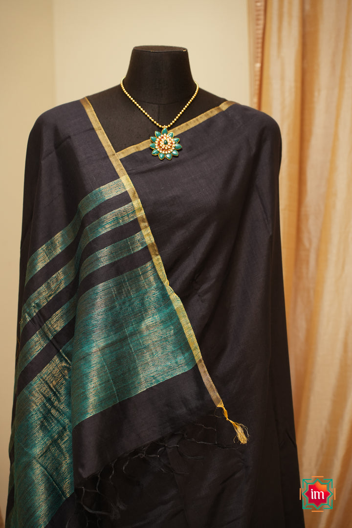 Black-Tussar-Handloom-Silk-Saree-5-The-Indian-Motif