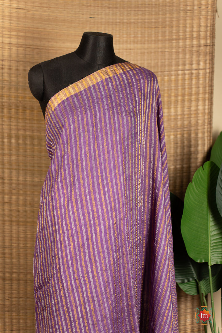 Lavender-Handwoven-Linen-With-Zari-Saree-Lavender-Love-1-The-Indian-Motif