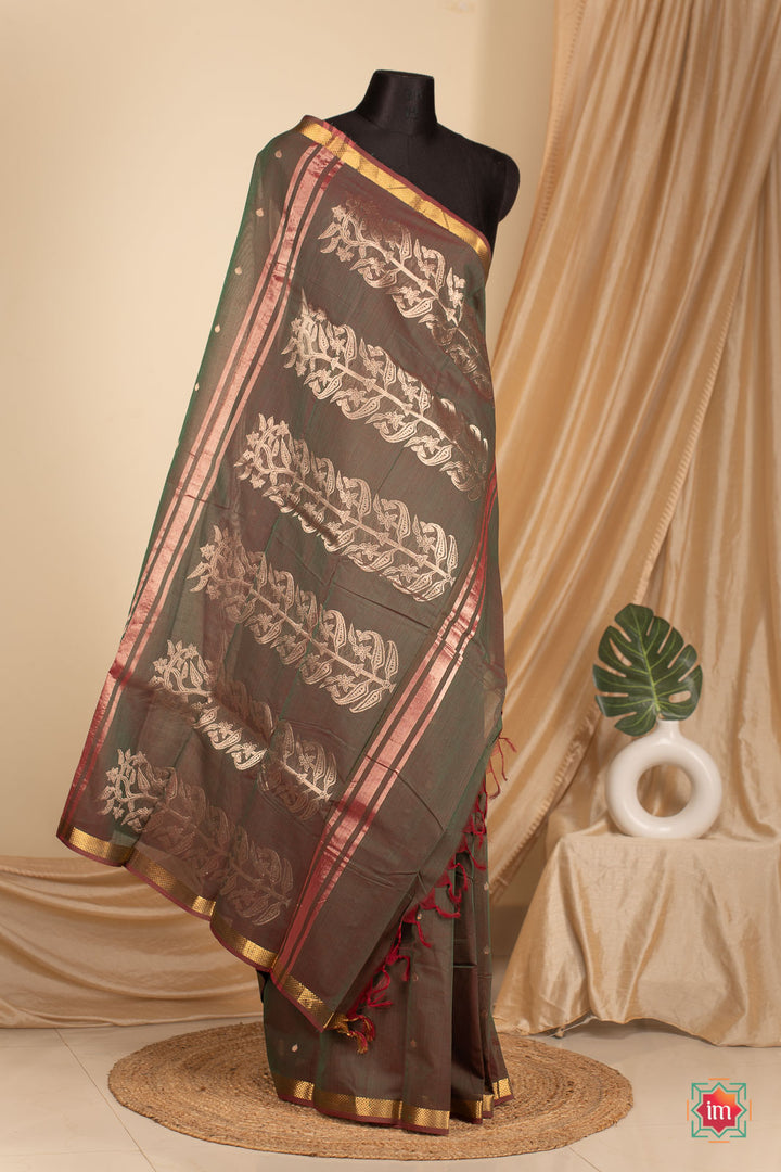 Manthulir-Green-Kodalikaruppur-Kanchi-Cotton-Saree-Bhoomija-The-Indian-Motif