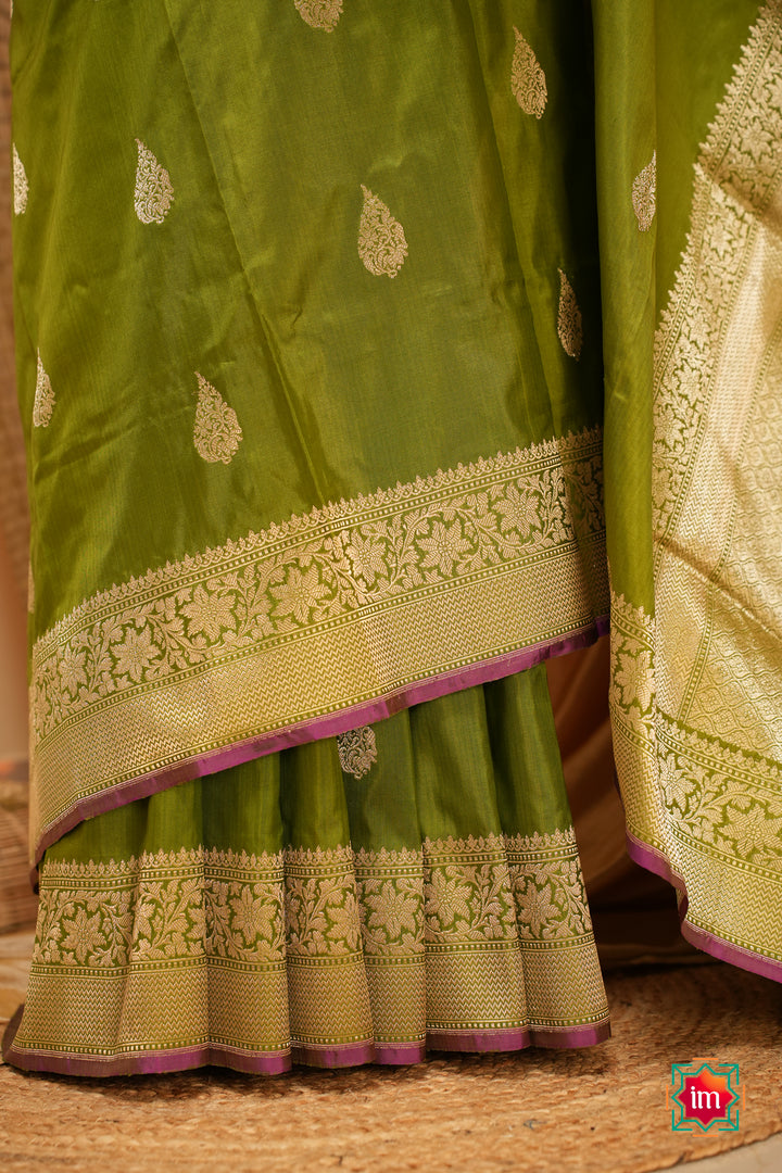 Mint-Green-Banaras-Silk-Saree-Minar-4-The-Indian-Motif