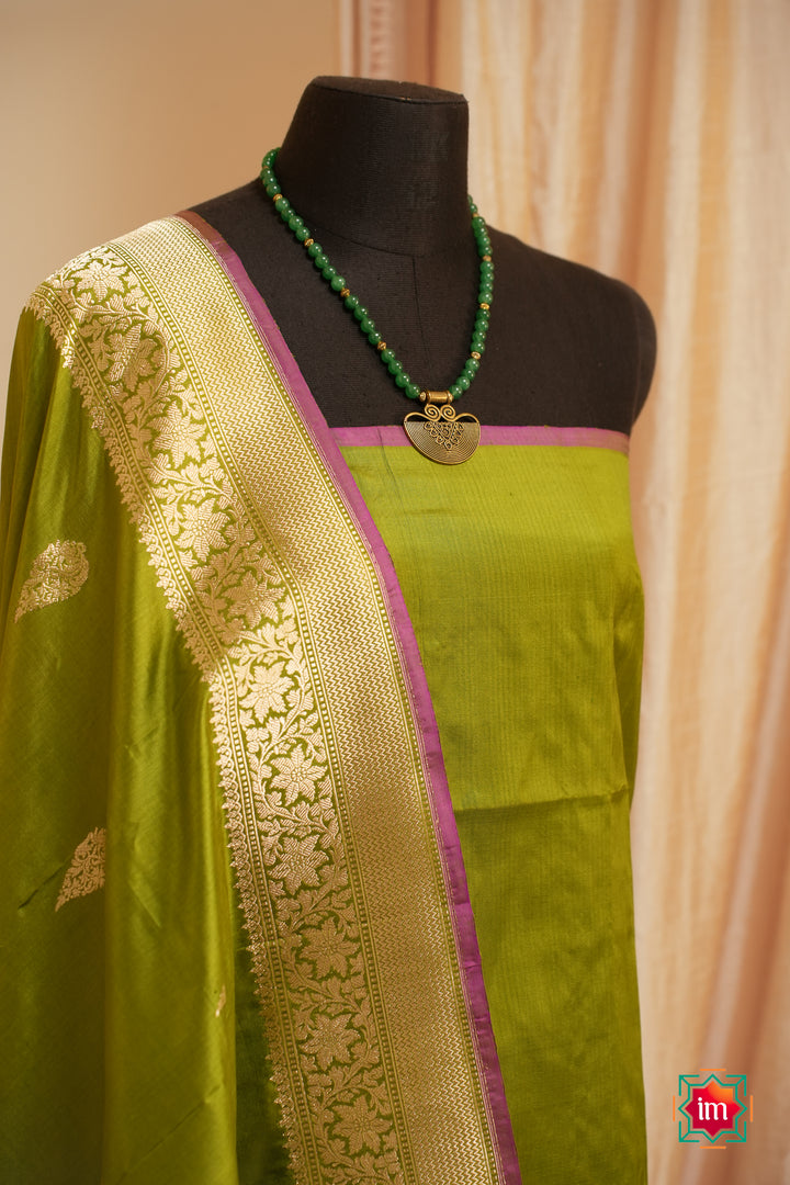 Mint-Green-Banaras-Silk-Saree-Minar-5-The-Indian-Motif