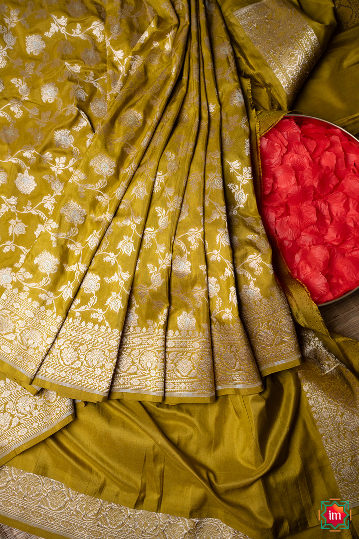 Mint Green Pure Benaras Silk Saree Heena-1-The Indian Motif