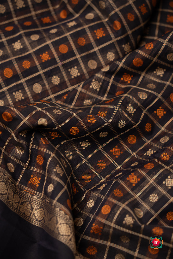 Navy-Blue-Shot-1000-Butta-Cotton-Saree-Krisha-Megham-4-The-Indian-motif