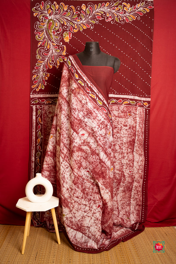 Offwhite-Brown-Batik-Cotton-Saree-Vermillion-Wonder-The-Indian-Motif