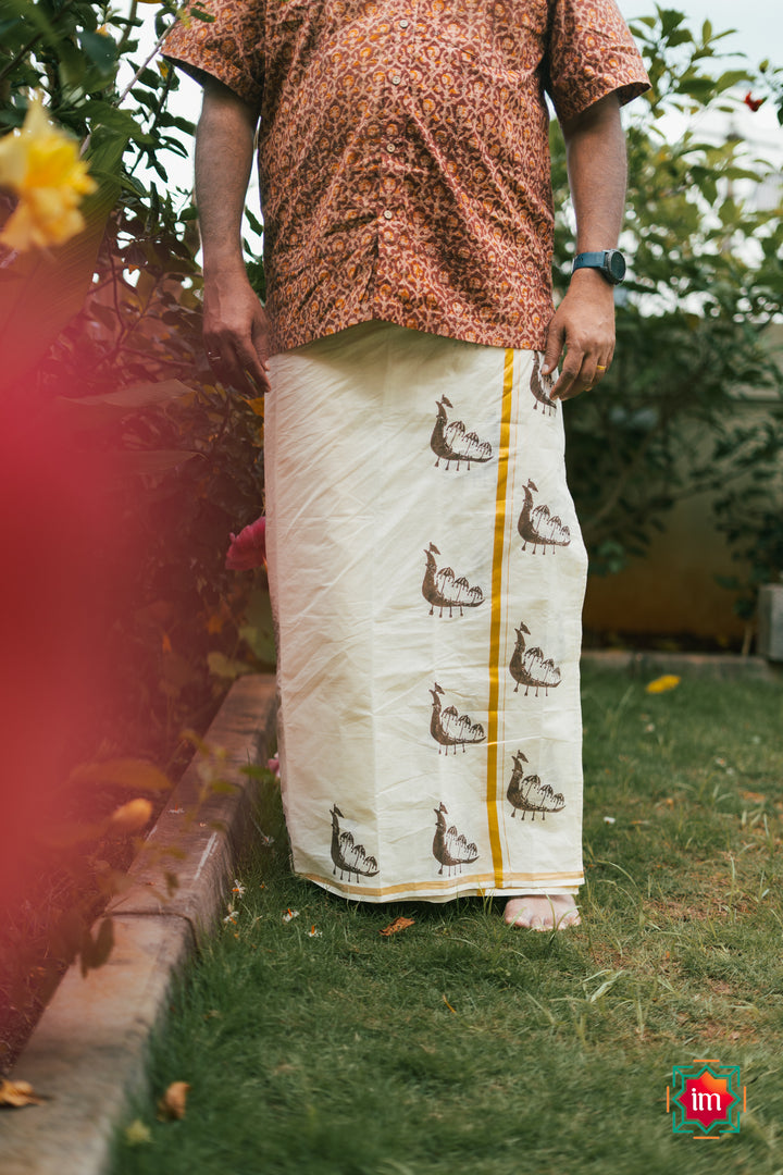 Onam-Boat-Handblock-Mens-Dhoti-Vallamkali-2-The-Indian-Motif