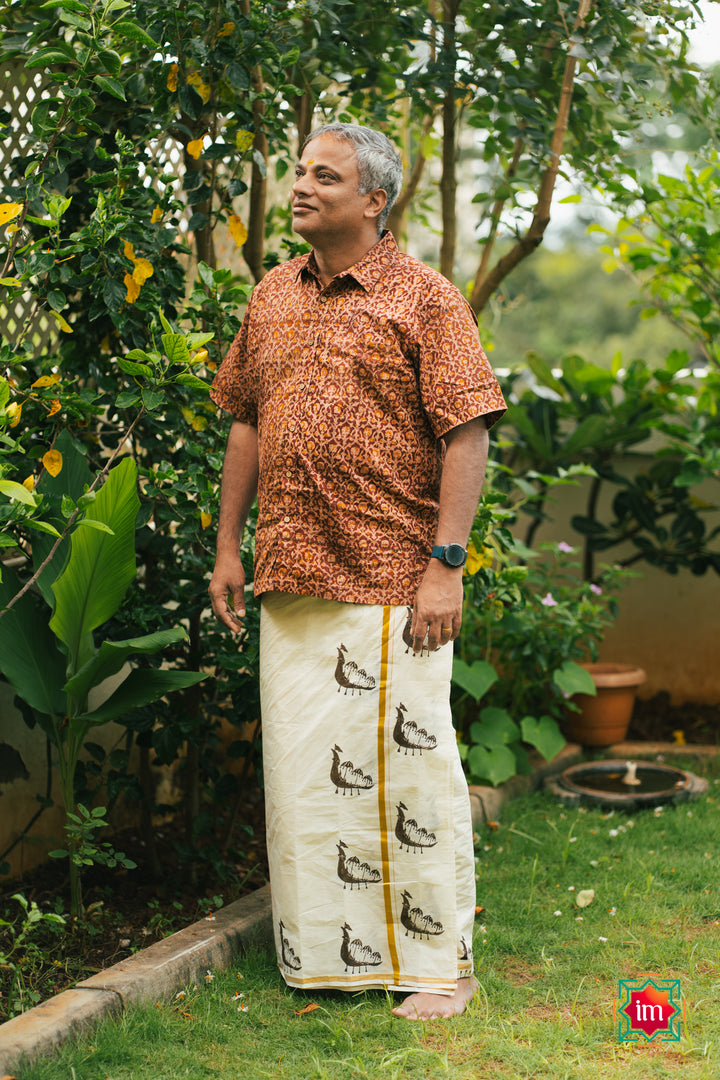 Onam-Boat-Handblock-Mens-Dhoti-Vallamkali-1-The-Indian-Motif