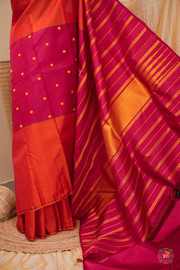 Orange-and-Red-Kanjivaram-Mubbagam-Saree-Thrayee-2-The-Indian-Motif