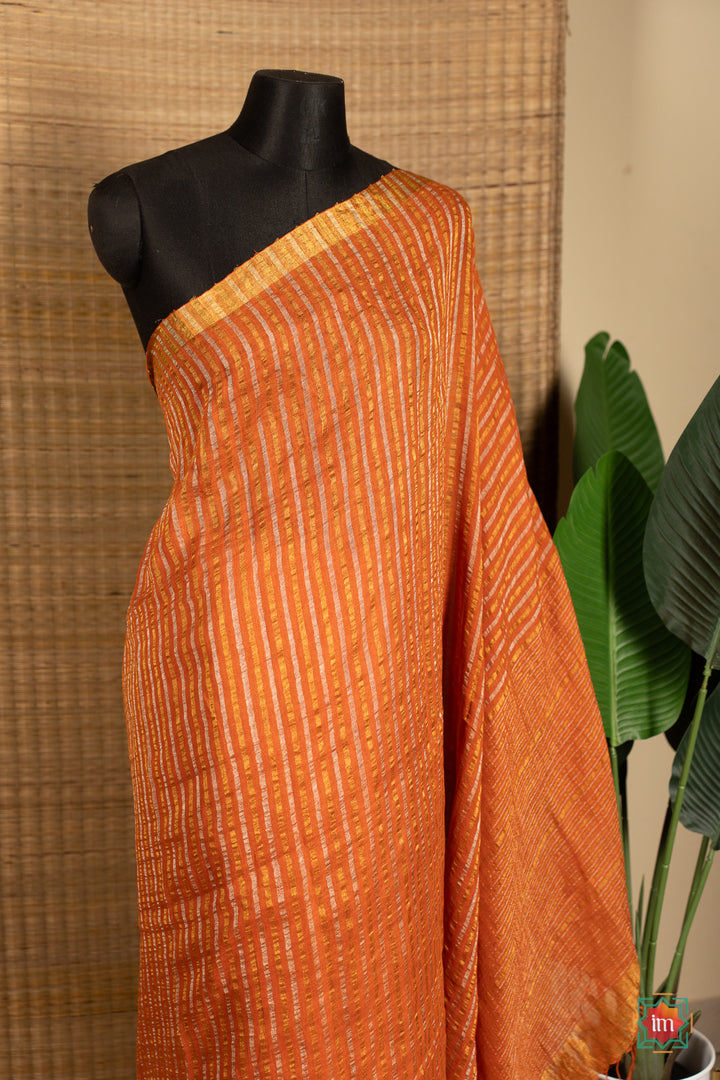 Orange-Handwoven-Linen-With-Zari-Saree-Sunrise-Glory-1-The-Indian-Motif