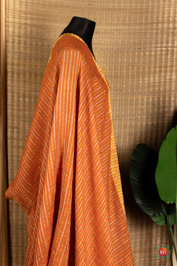 Orange-Handwoven-Linen-With-Zari-Saree-Sunrise-Glory-2-The-Indian-Motif