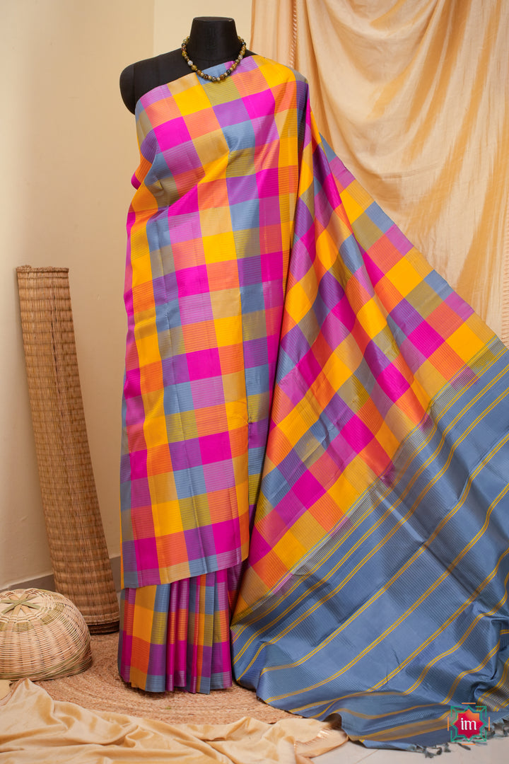 Palum-Pazhamum-Kanjivaram-Thread-work-handloom-saree-Panjavarnam-The-Indian-Motif